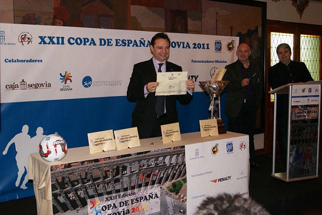 Pedro Arahuetes saca al Benicarló como contrincante del Caja en la copa de fútbol sala 2011