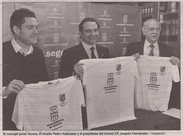 El concejal Javier Arranz, el alcalde Pedro Arahuetes y el presidente del Unami CP, Joaquín Hernández