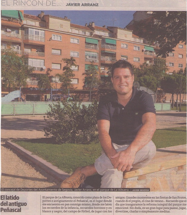 El concejal de Deportes del Ayuntamiento de Segovia, Javier Arranz, en el parque de La Albuera