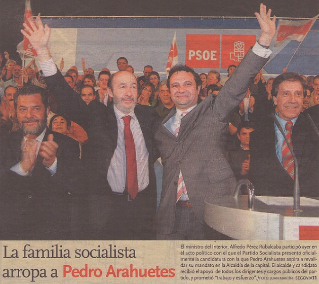 La familia socialista arropa a Pedro Arahuetes